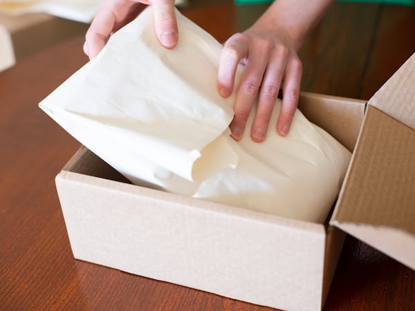 Boites e-commerce et postales carton